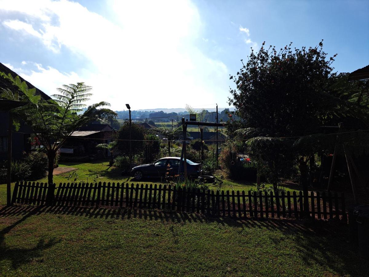 Horizon View Chalets กราสคอป ภายนอก รูปภาพ